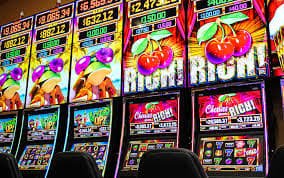 gusy88 pengalaman bermain slot dan taruhan online di Indonesia